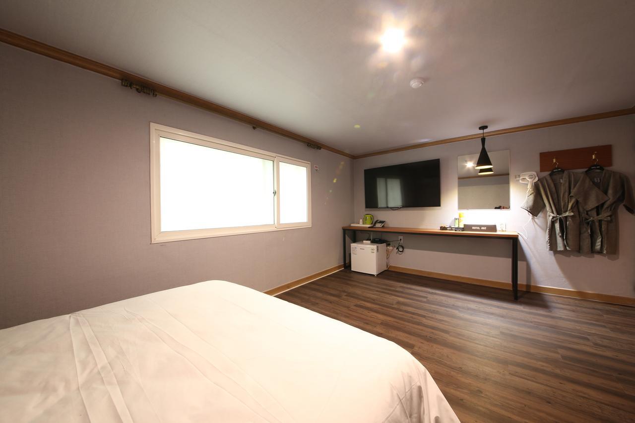 Art Hotel Gumi Extérieur photo